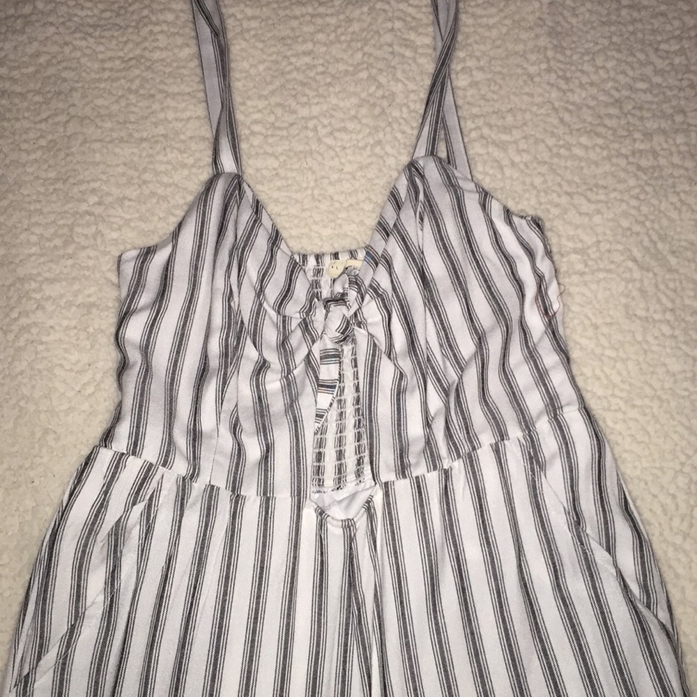 Cool Jumpsuit with stripes